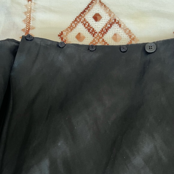 Authentic Prada cross over straight skirt - Picture 4 of 13